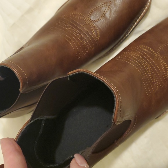Men's Brown Western Chelsea Boots - Picture 6 of 14